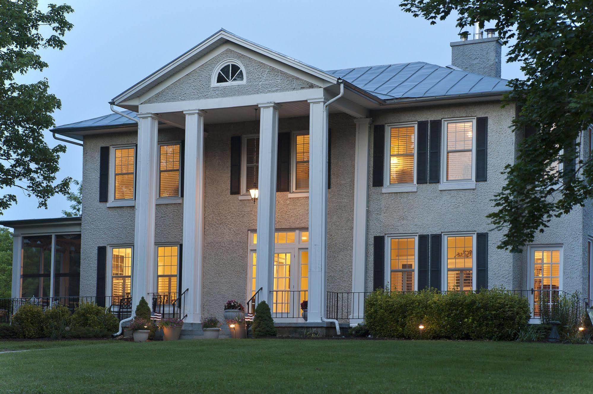 Steeles Tavern Manor Bed & Breakfast Raphine Exterior foto